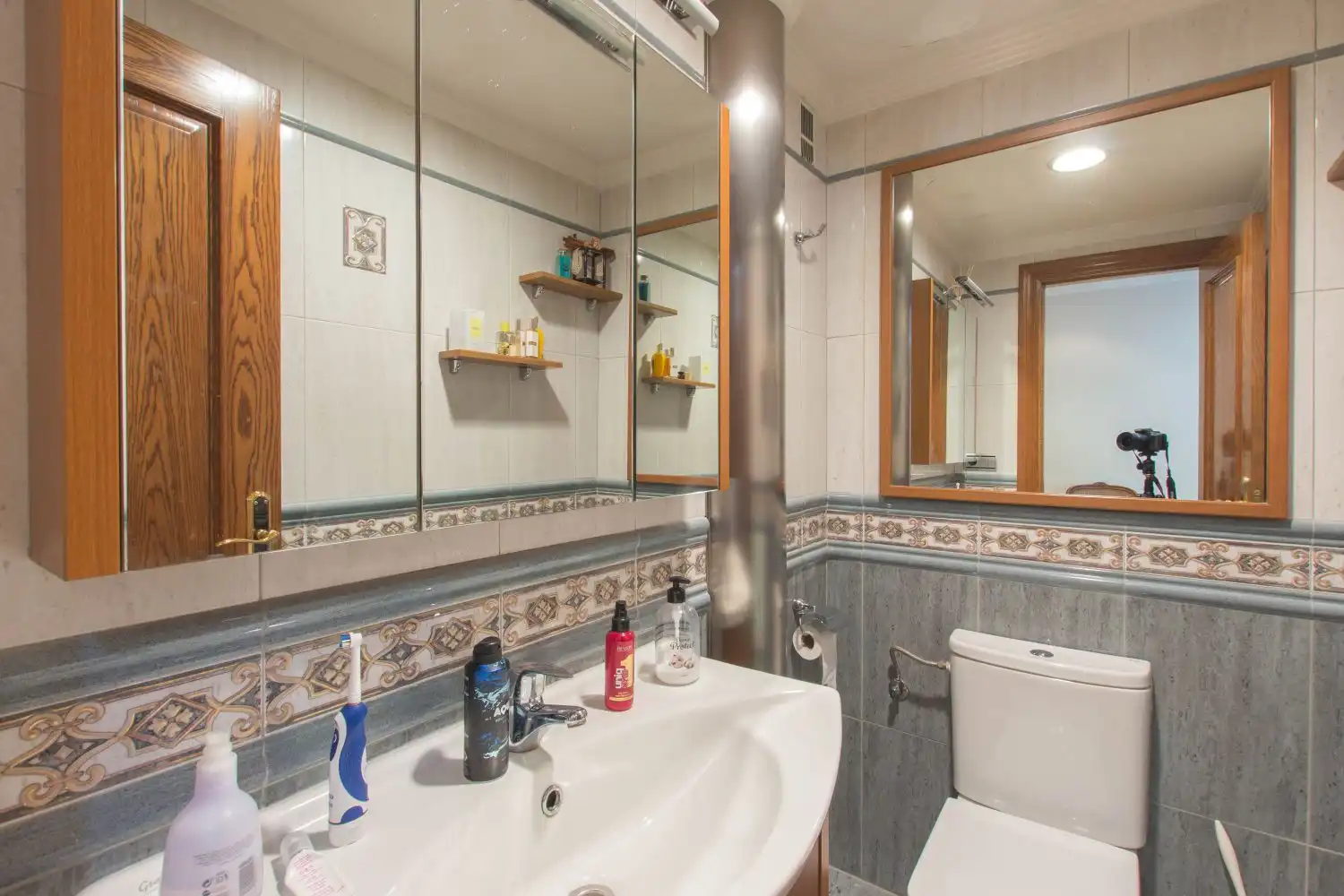 Baño de Piso en venta en  Pamplona / Iruña con Calefacción, Trastero y Amueblado