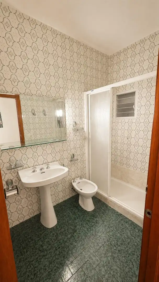 Badezimmer von Haus oder Chalet zum Verkauf in Llucmajor mit Privatgarten, Terrasse und Abstellraum