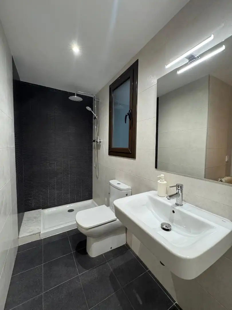 Bathroom of Flat for sale in Sant Jaume de Llierca  with Heating, Storage room and Balcony