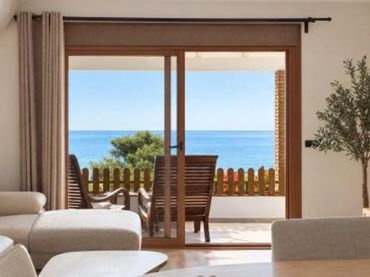 Casa pareada con piscina en venta en Playa Bahía Dorada