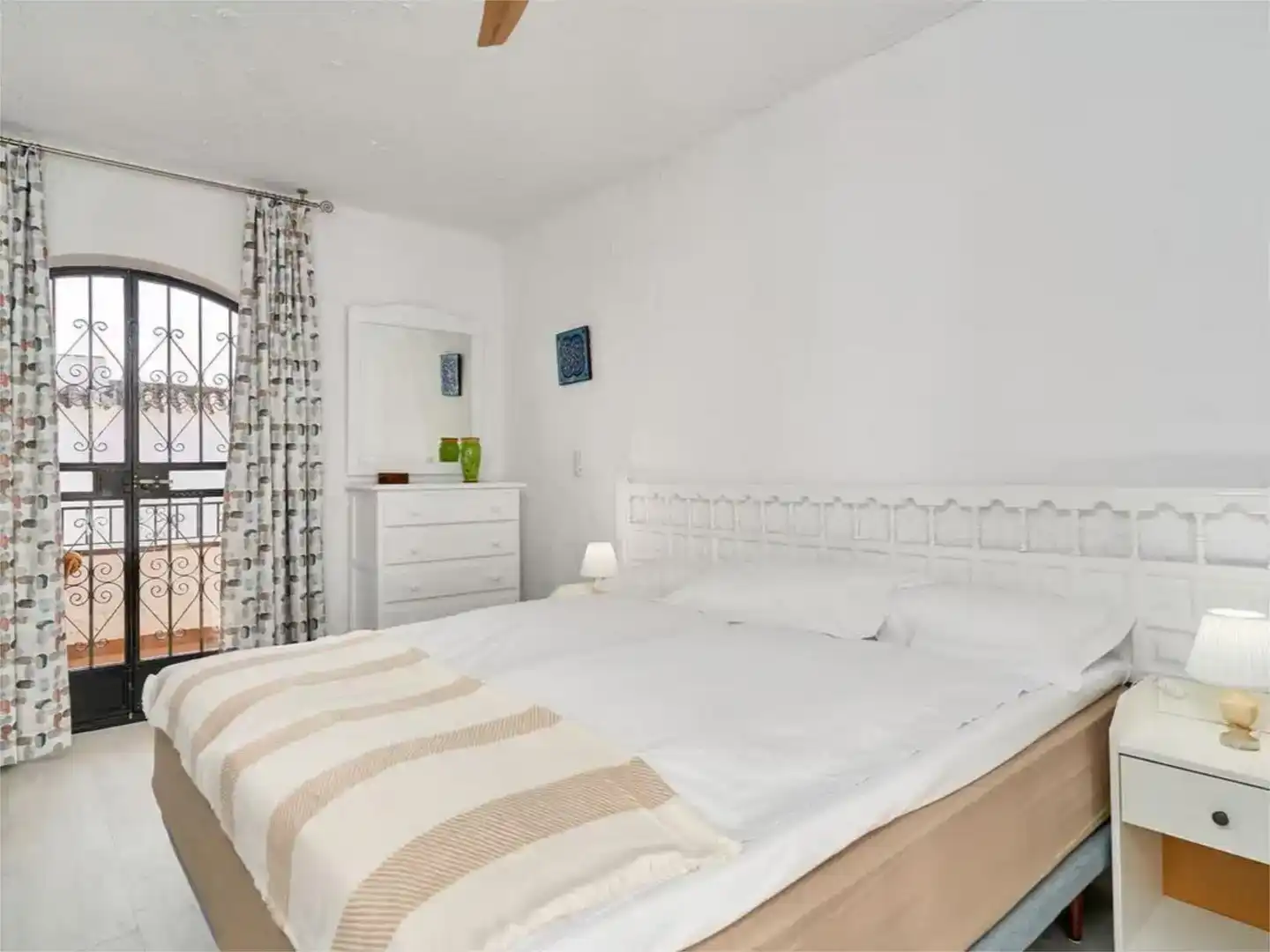 Schlafzimmer von Country house zur Miete in Nerja mit Klimaanlage und Schwimmbad