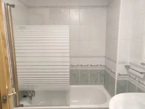Baño de Piso en venta en Churriana de la Vega