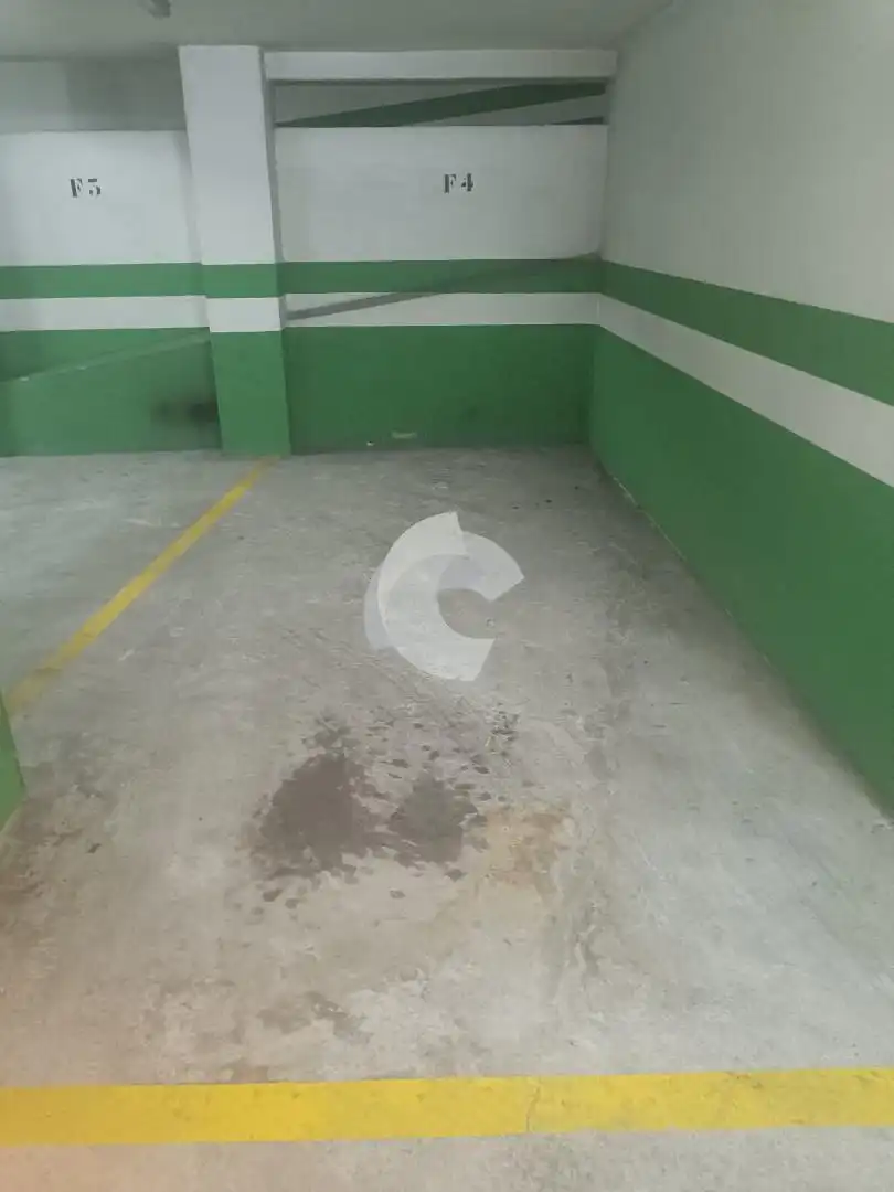 Parkplatz von Garage zum Verkauf in Ourense Capital 