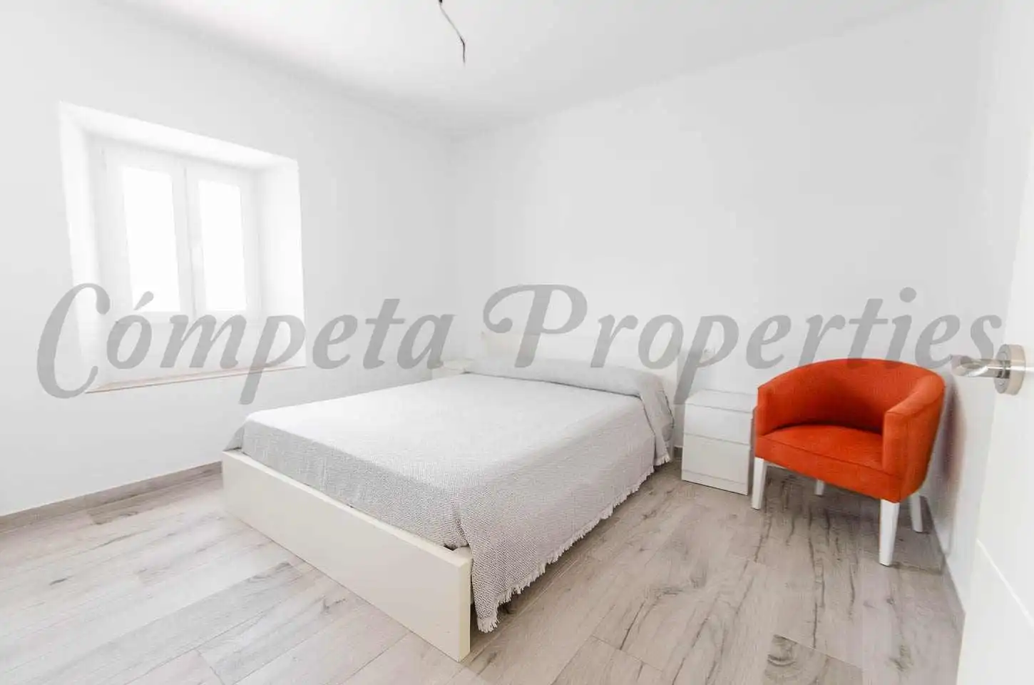 Habitación de Apartamento en venta en Cómpeta con Aire acondicionado