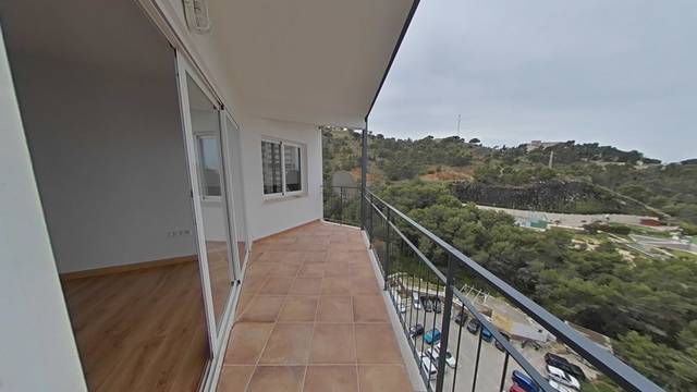 Piso en Venta en Av Montecarlo en Rincón Alto