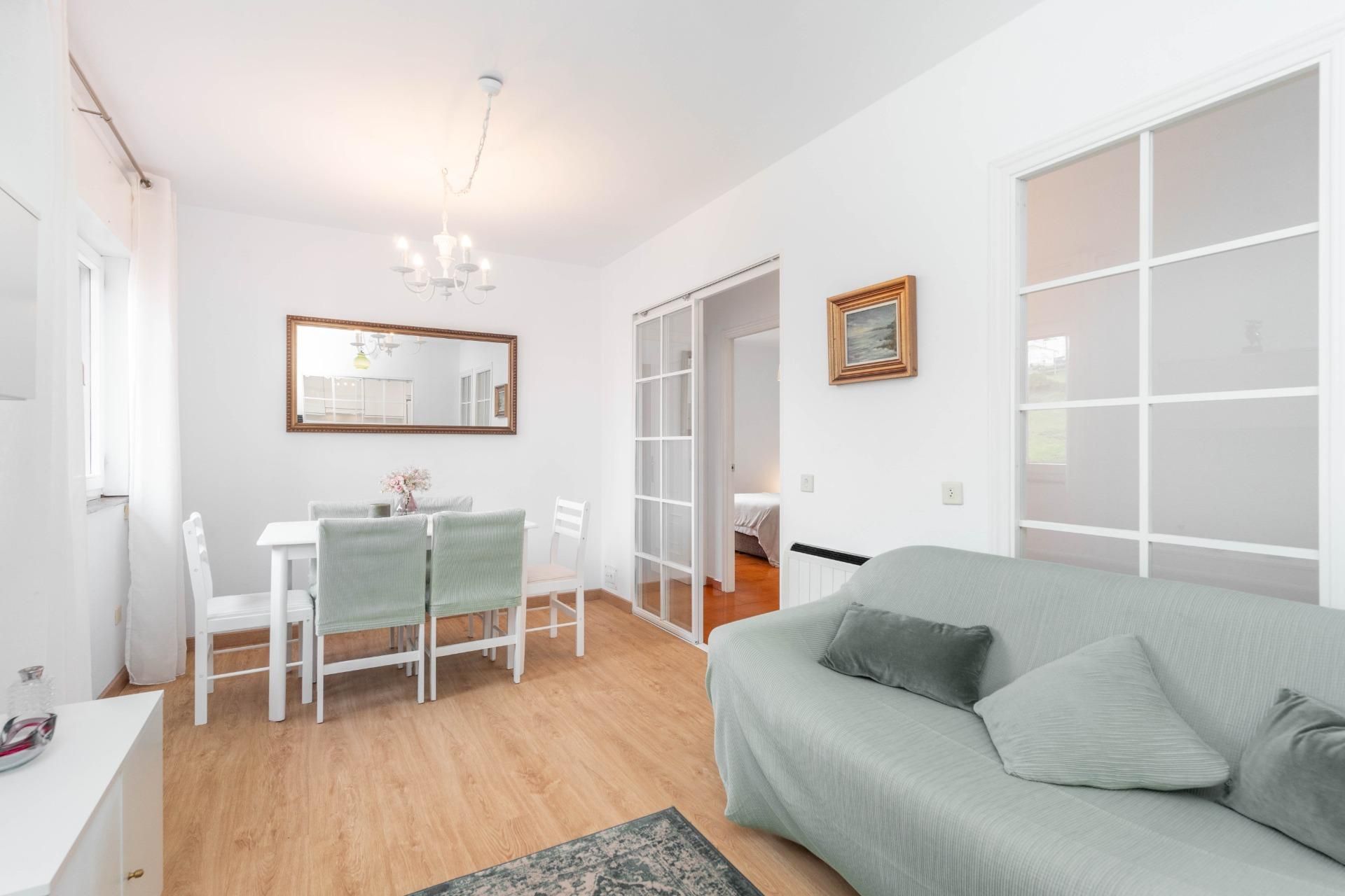 Sala de estar de Casa o chalet en venta en Coaña con Jardín privado y Amueblado