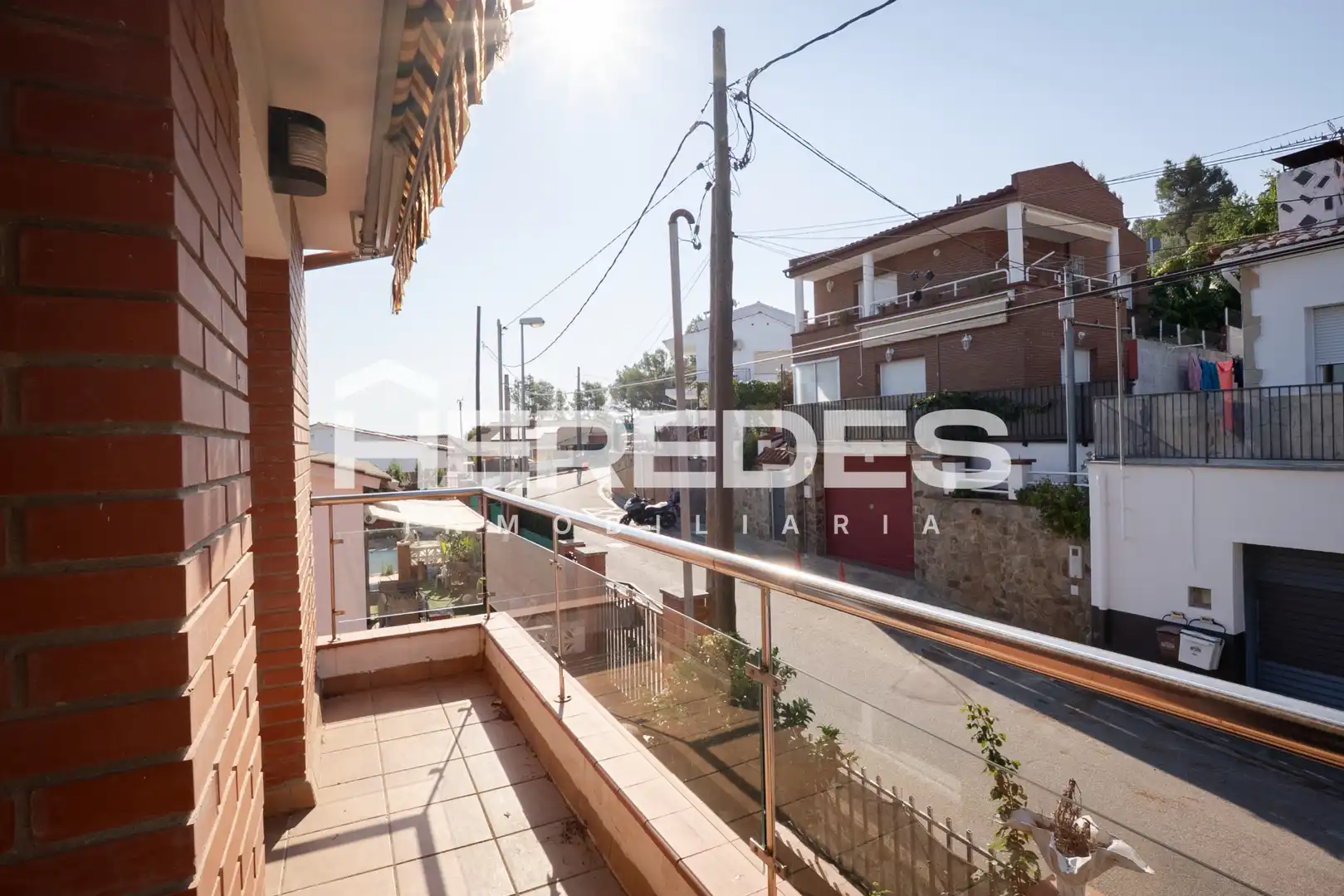 Vista exterior de Casa o chalet en venta en Torrelles de Llobregat con Calefacción, Jardín privado y Terraza