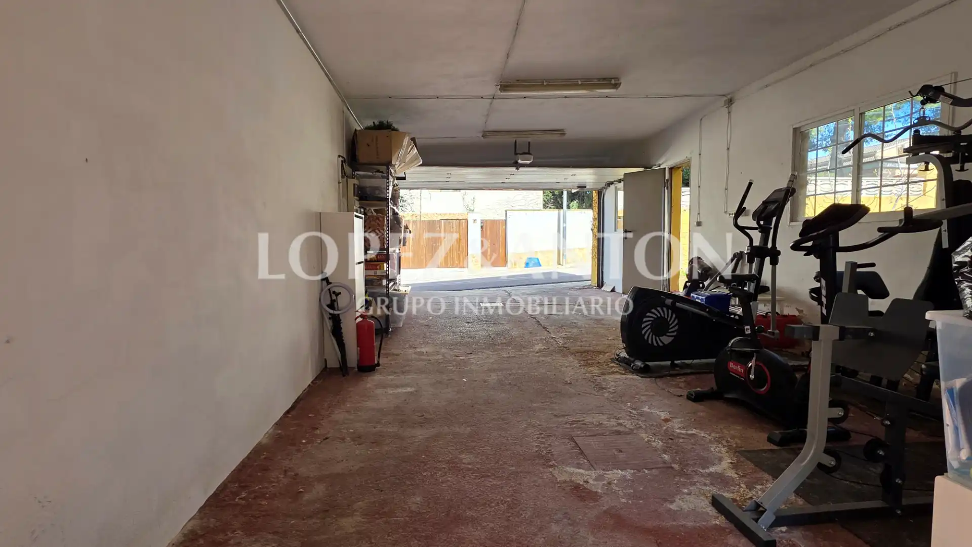 Houses for sale in L'Eliana  with Air Conditioner, Heating and Private garden