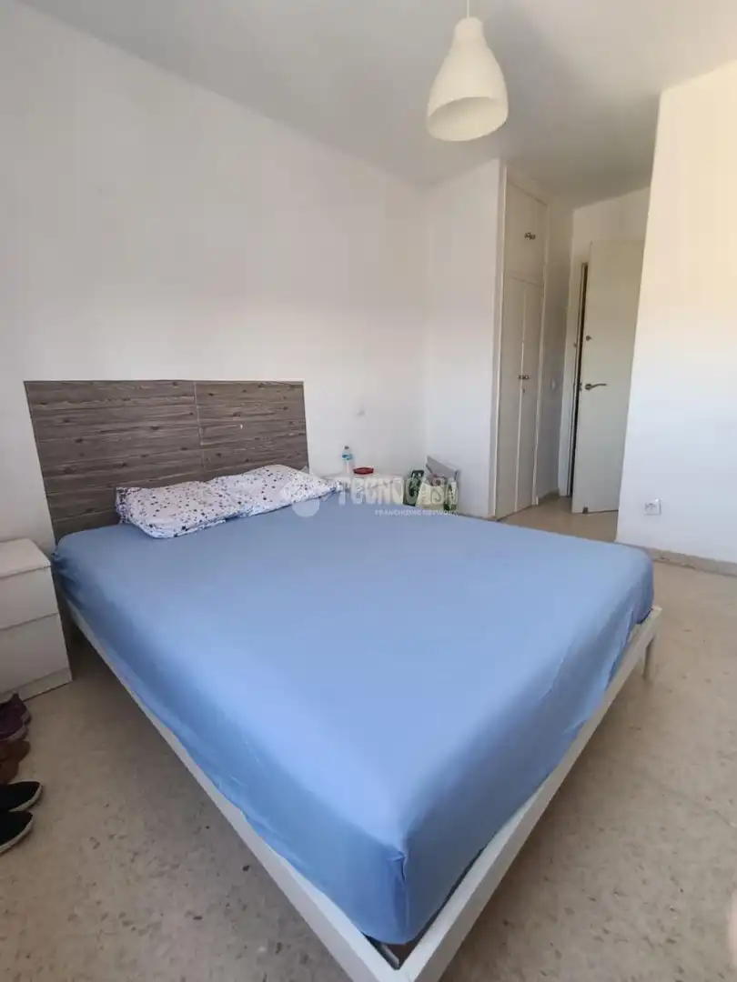 Bedroom of Flat for sale in Sevilla