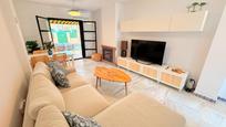 Living room of Apartment for sale in Chiclana de la Frontera  with Air Conditioner, Private garden and Parquet flooring