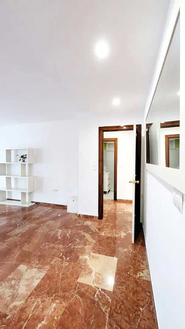 Flat with terrace to rent in Calle Santa Clotilde 33, imagen 9