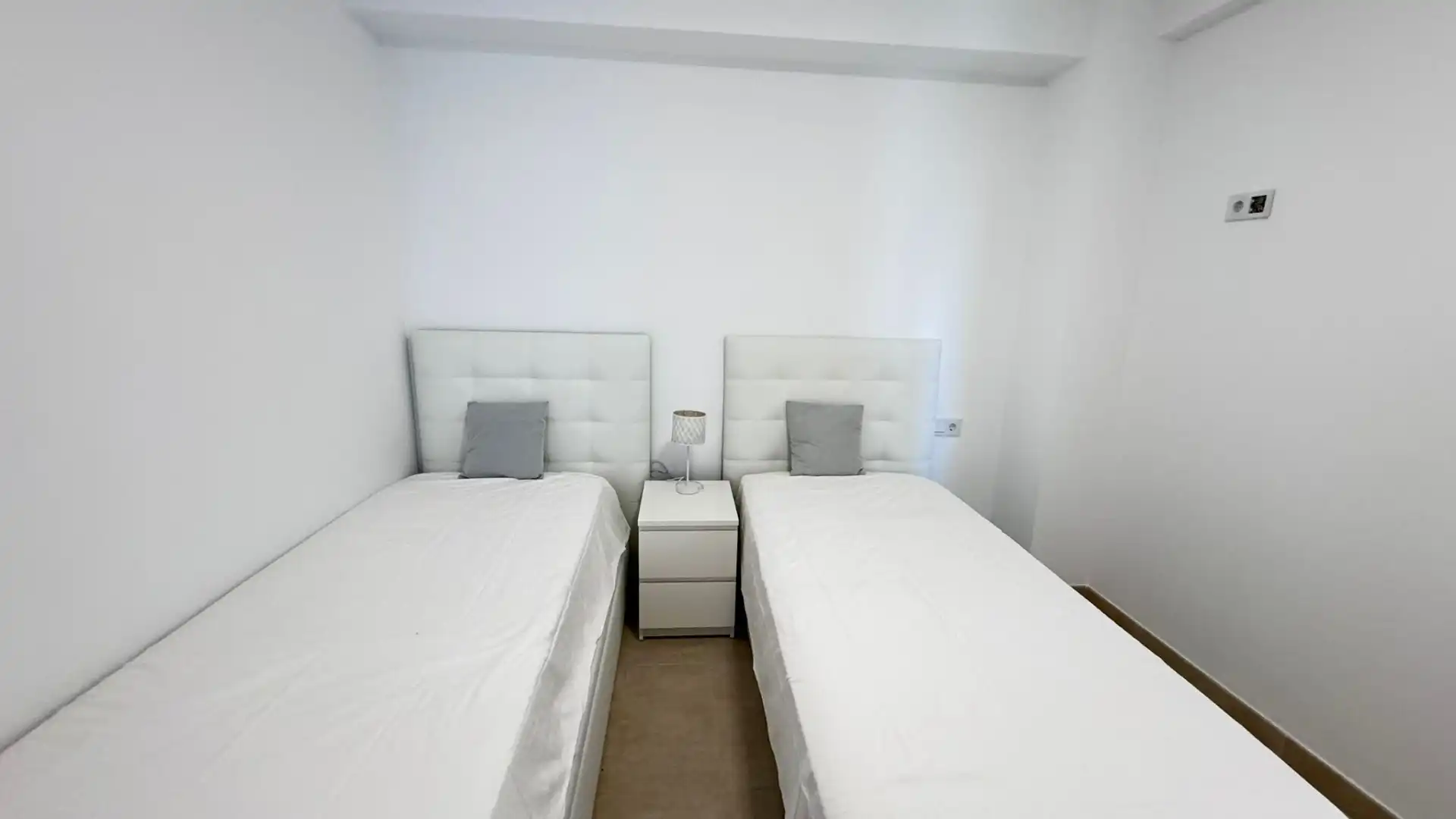 Apartament de lloguer a JUAN DE LA ROSA, 1, Ricardo Soriano