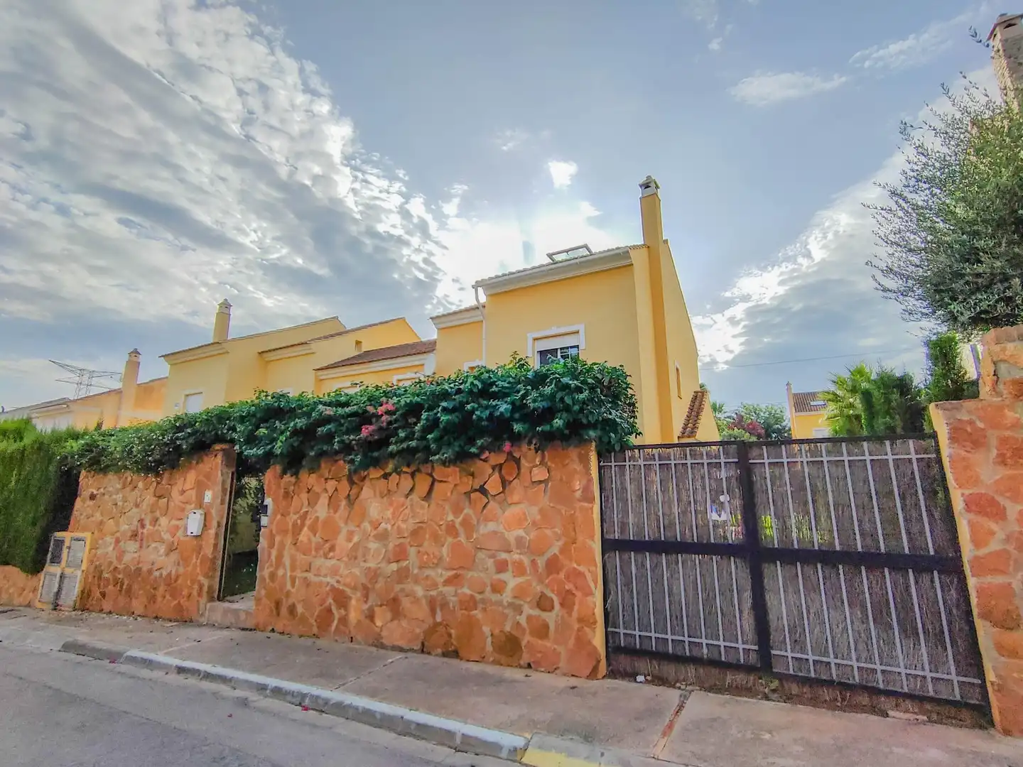 Terraced house with terrace to rent in Alfinach - Los Monasterios, imagen 45