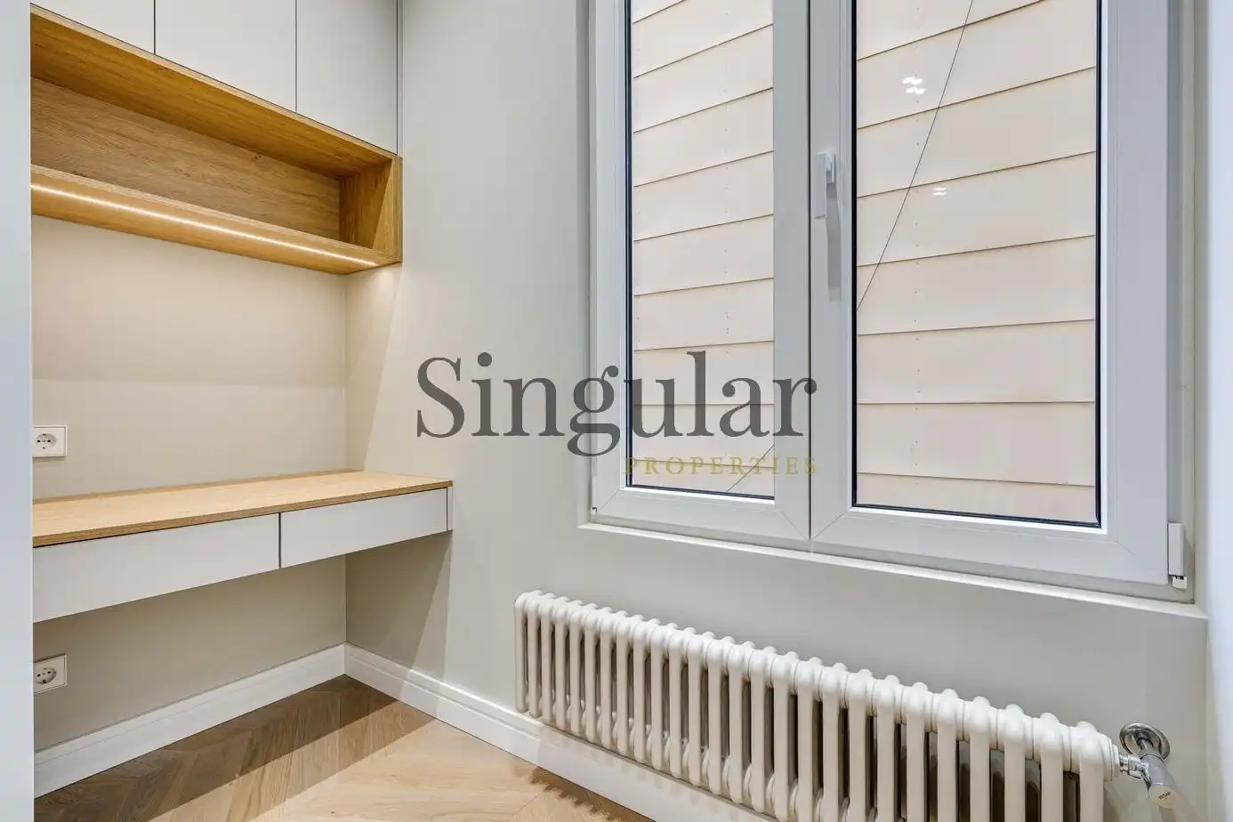Piso con terraza en venta en Carrer de València, imagen 30