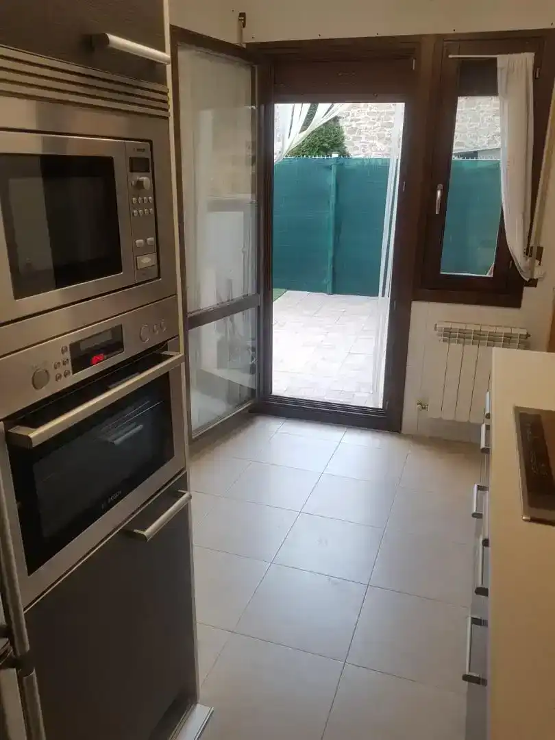 Cuina de Dúplex en venda en Garínoain amb Parquet, Traster i Forn