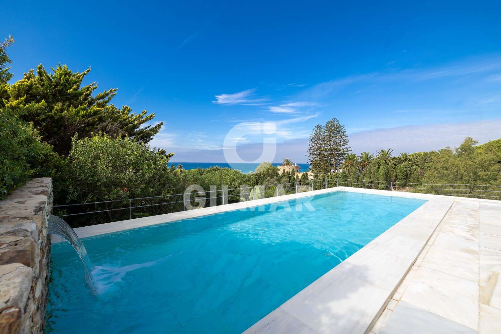 Vista exterior de Casa o xalet en venda en Zahara de los Atunes amb Aire condicionat, Calefacció i Jardí privat