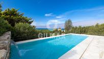 Vista exterior de Casa o xalet en venda en Zahara de los Atunes amb Aire condicionat, Terrassa i Piscina