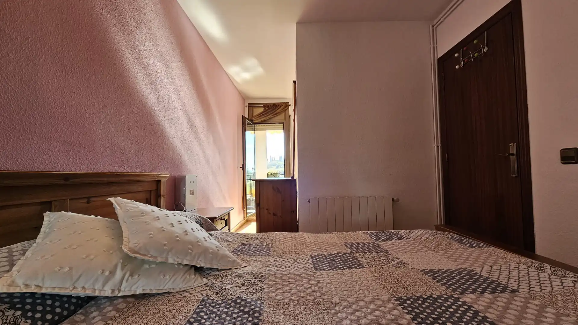 Habitación de Piso en venta en Rubí con Calefacción, Horno y Balcón