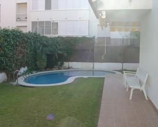 Piscina de Dúplex de lloguer en Sitges amb Terrassa i Piscina