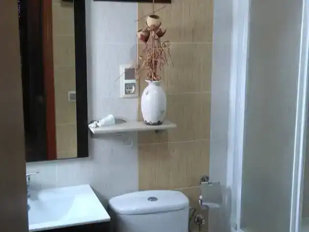 Baño de Piso en venta en La Granjuela con Aire acondicionado, Trastero y Amueblado