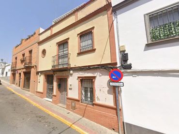 Casa en venta en CL. ALONSO GASCON