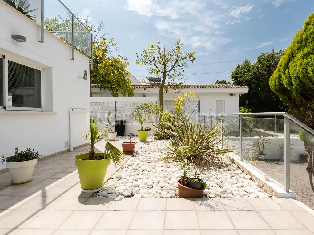 Terrassa de Casa o xalet de lloguer en Bétera amb Aire condicionat, Calefacció i Jardí privat