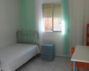 Bedroom of Apartment to share in  Madrid Capital