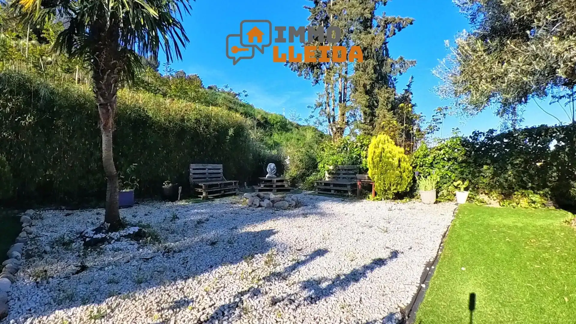 Garden of Detached homes for sale in Cubells  with Heating, Terrace and Storage room