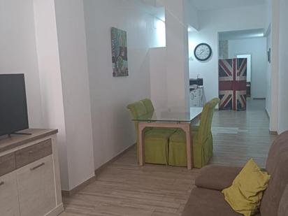 Dining room of Study to rent in  Sevilla Capital  with Air Conditioner and Furnished