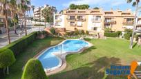 Swimming pool of Flat for sale in Roda de Berà  with Air Conditioner, Terrace and Community pool