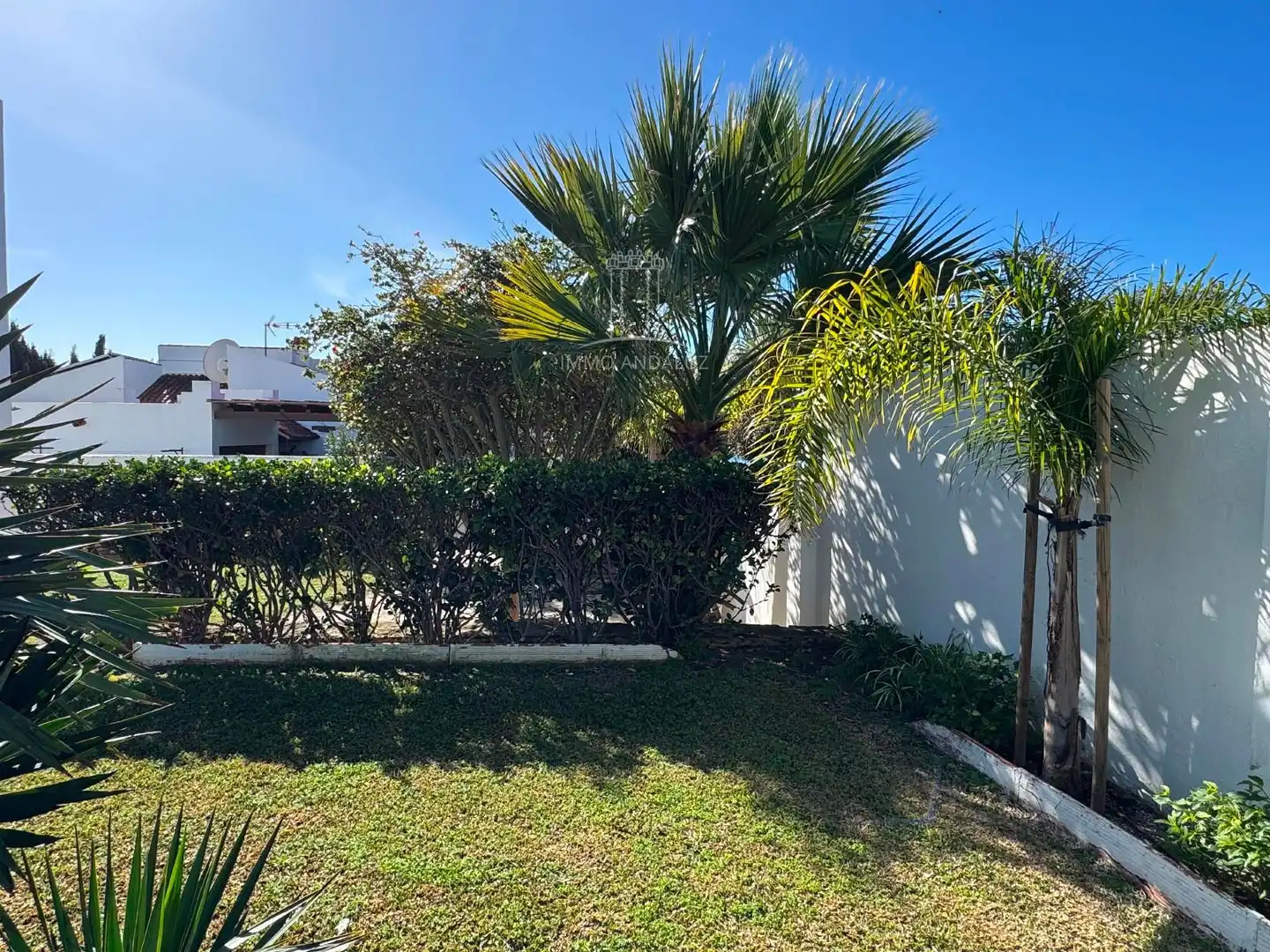 Garden of Houses for sale in Conil de la Frontera  with Air Conditioner, Heating and Swimming Pool