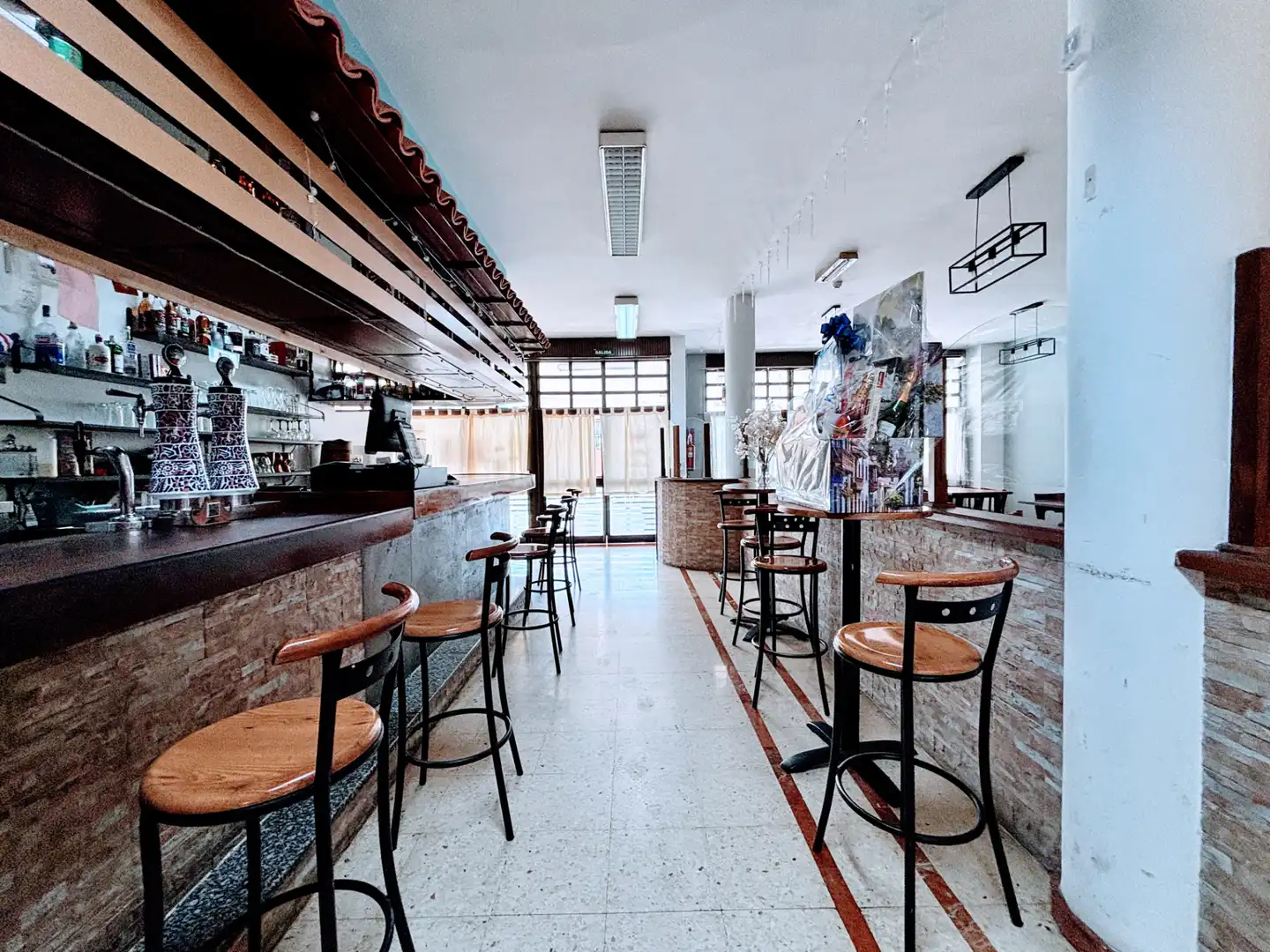 Commercial properties for sale in Teror  with Air Conditioner, Heating and Furnished