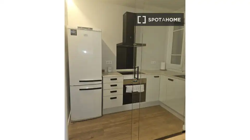 Habitación en Sant Gervasi- Galvany