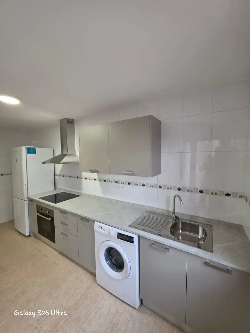 Küche von Wohnung zur Miete in Albatera mit Klimaanlage, Abstellraum und Möbliert