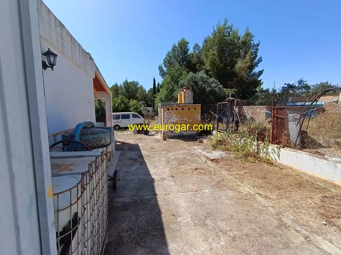 Finca rústica en venta en Chiva con Jardín privado, Terraza y Trastero