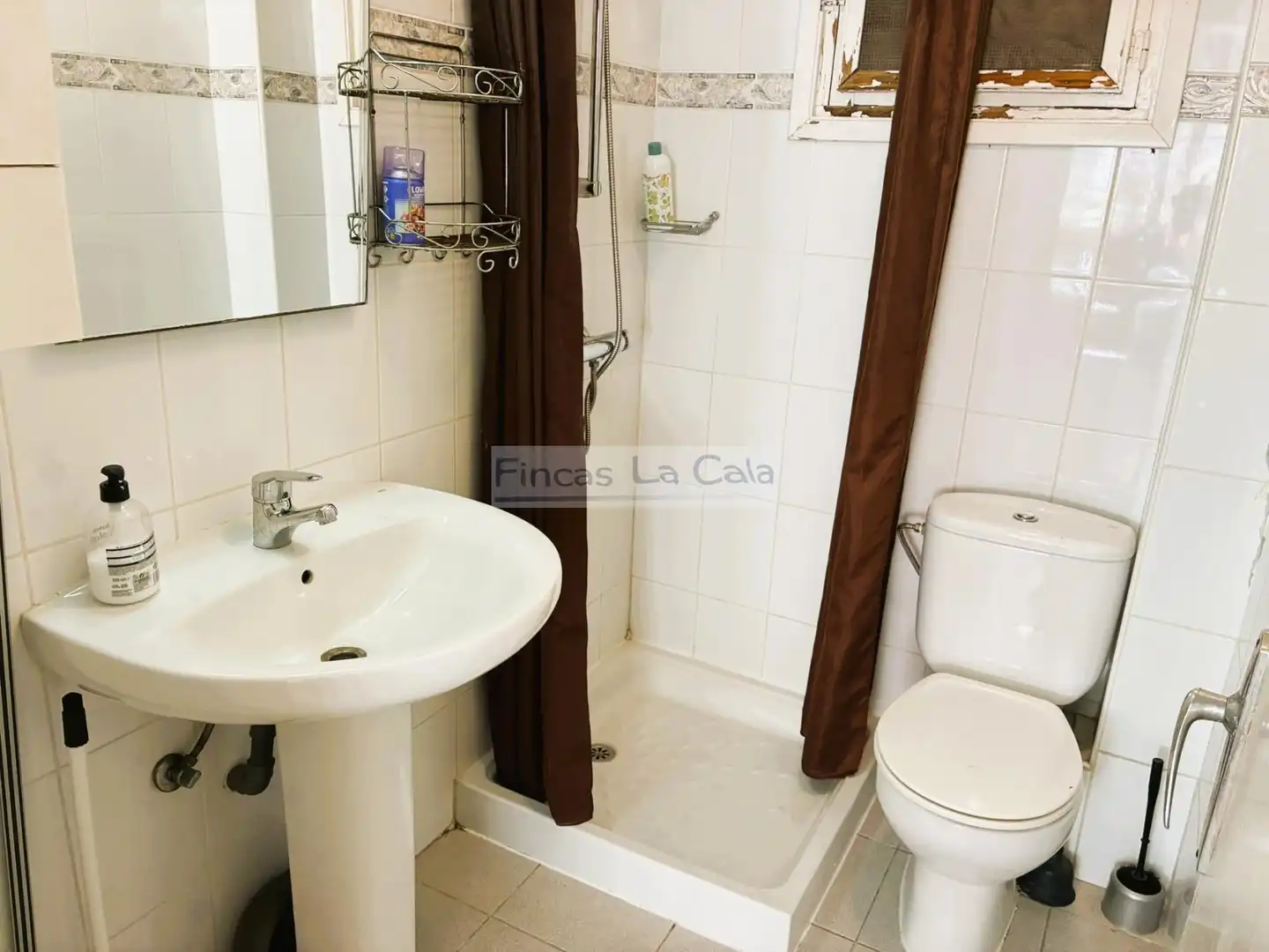 Badezimmer von Wohnung zum Verkauf in Finestrat mit Klimaanlage, Heizung und Terrasse
