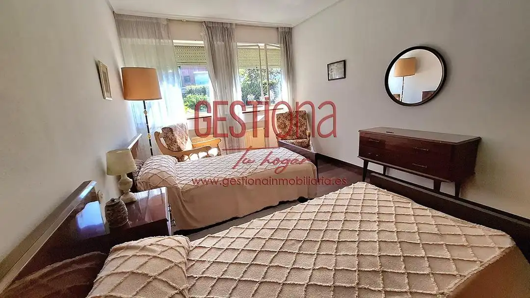 Habitación de Casa o chalet en venta en Medio Cudeyo con Jardín privado