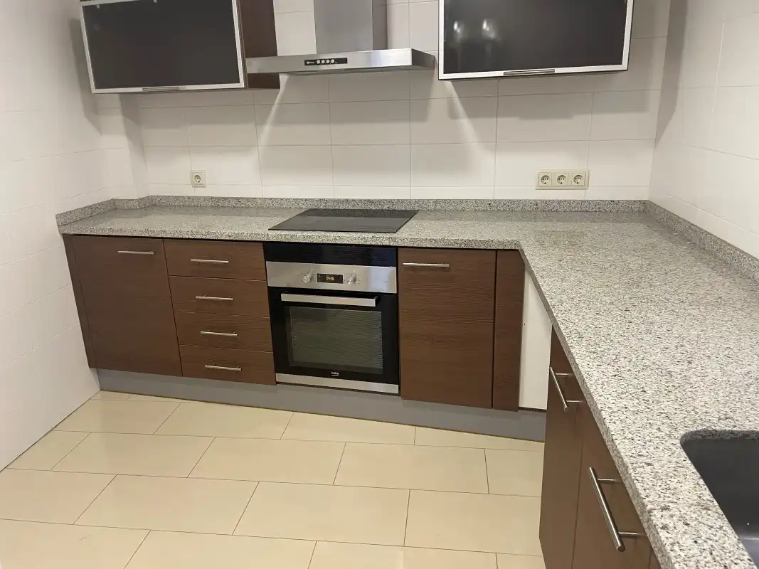Küche von Maisonette zum Verkauf in Gandia mit Klimaanlage