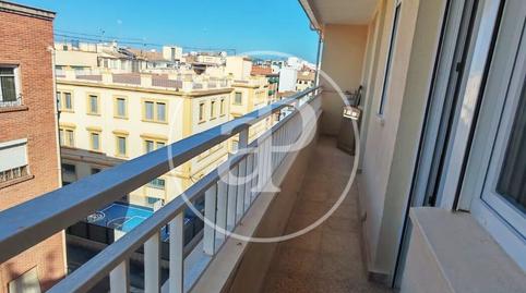 Foto 2 de Àtic de lloguer a C/ de Vicent Brull, El Cabanyal - El Canyamelar, Valencia