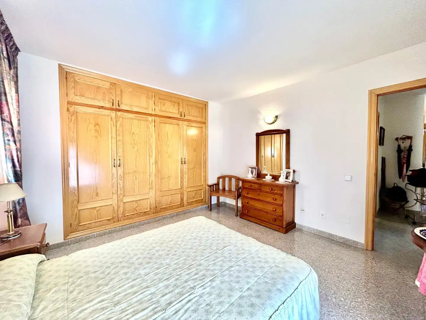 Habitación de Casa adosada en venta en Paterna del Río con Calefacción, Terraza y Trastero