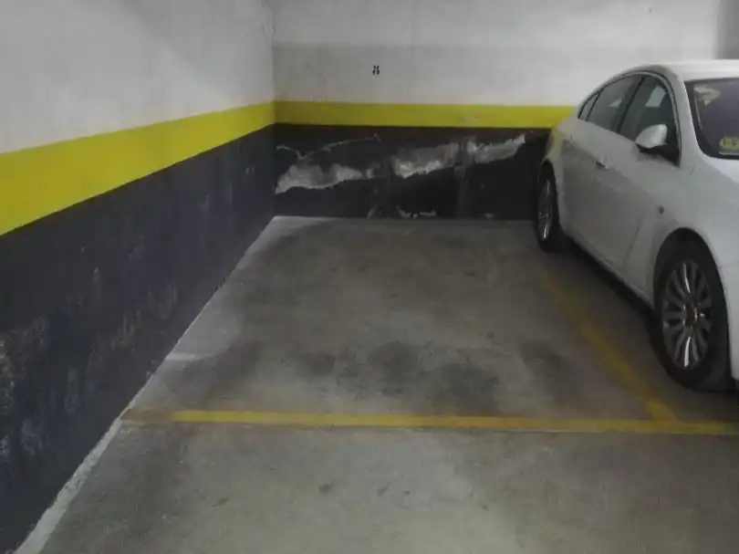 Parking of Garage for rent in Madrid