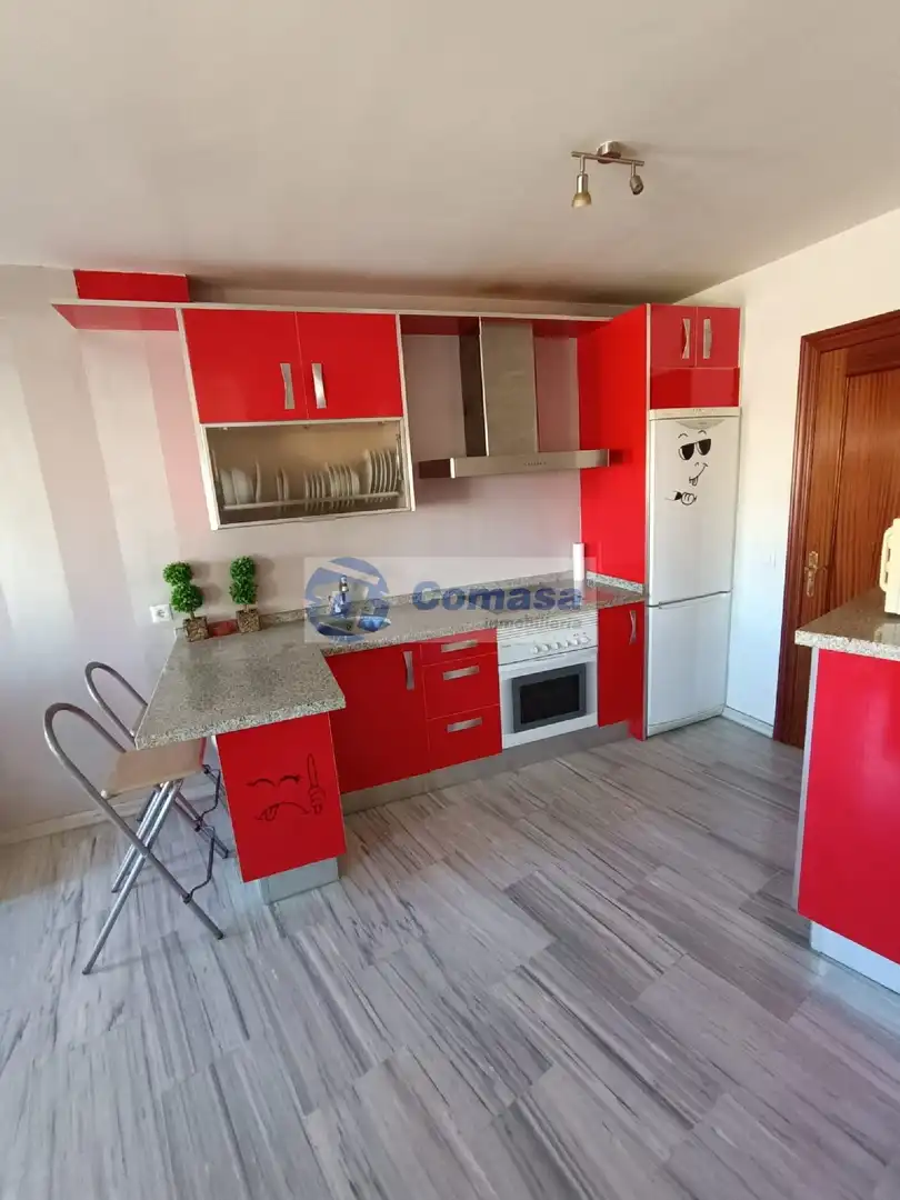 Cuina de Apartament en venda en Martos amb Calefacció i Moblat