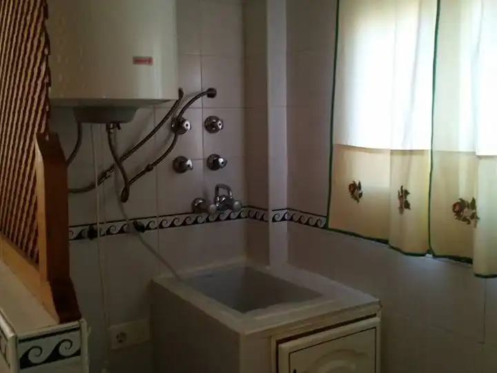 Baño de Piso en venta en La Zubia Ciudad