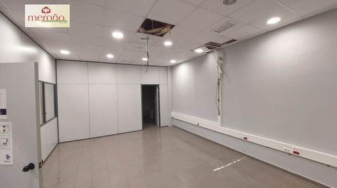 Foto 4 von Fabrikhallen zur Miete in Jubalcoi, Elche / Elx