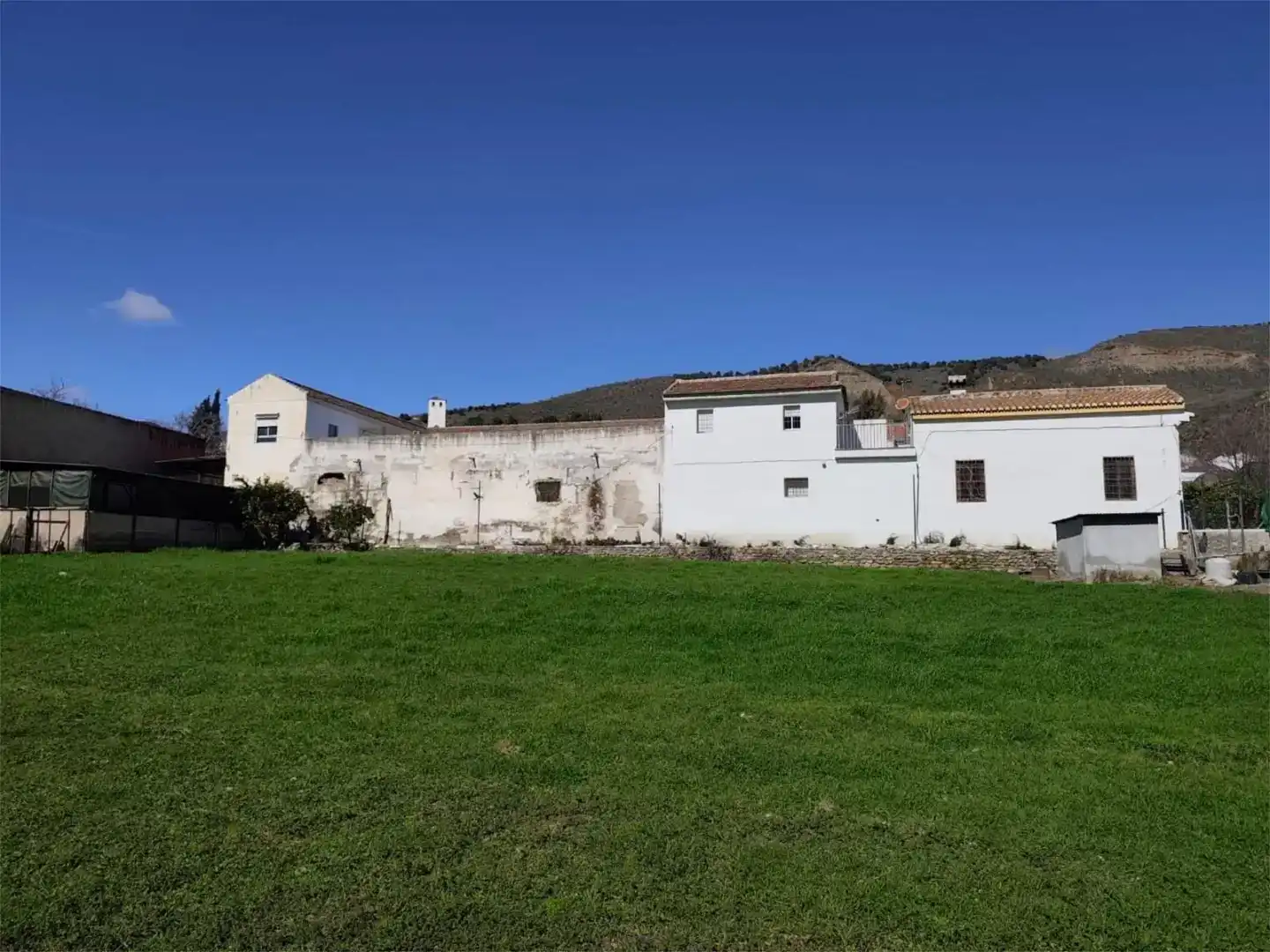 Vista exterior de Finca rústica en venda en Granada amb Jardí privat, Traster i Piscina