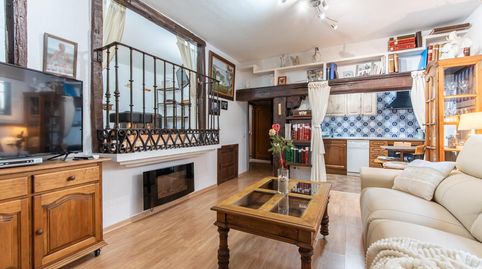 Foto 2 de Dúplex de alquiler en De la Habana, Nueva España, Madrid Capital