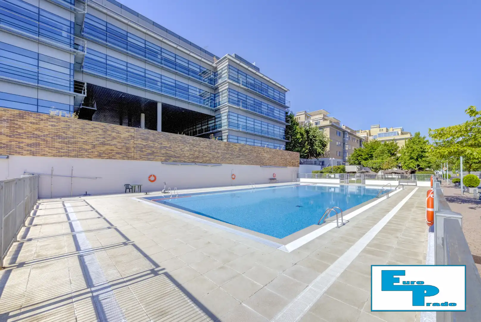 Piscina de Àtic en venda en Madrid amb Aire condicionat, Calefacció i Jardí privat