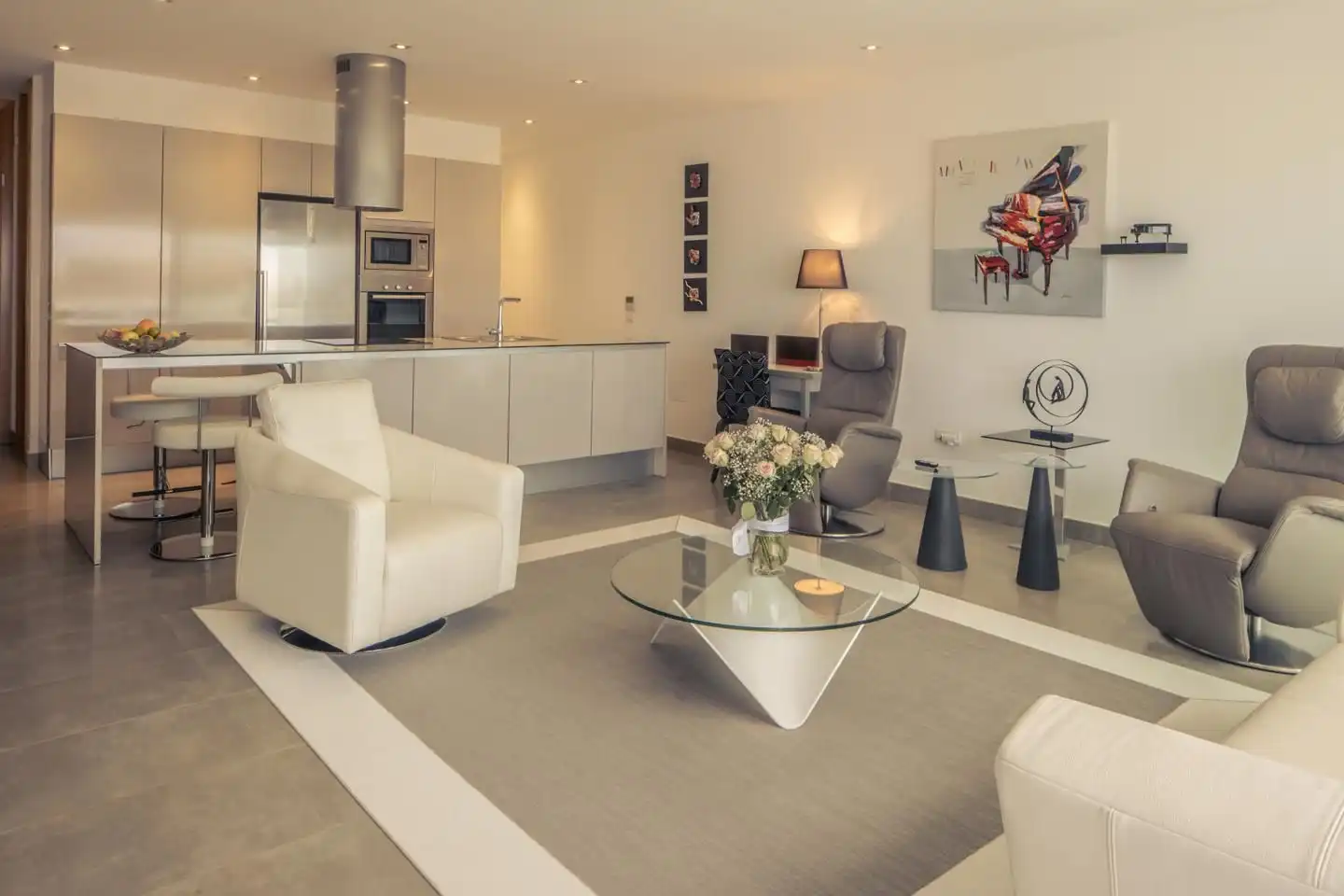 Wohnzimmer von Dachboden zum Verkauf in Adeje mit Klimaanlage, Abstellraum und Möbliert