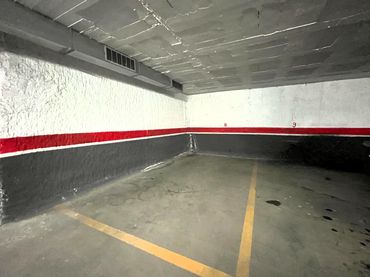 Individuel avec ascenseur à vendre à Carrer del Camí Reial 115