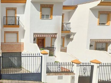 Adossat en venda a Naranjo El